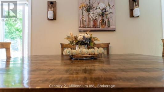 5 SUGAR MAPLE LANE, Wasaga Beach, Ontario L9Z 1P4, Canadá