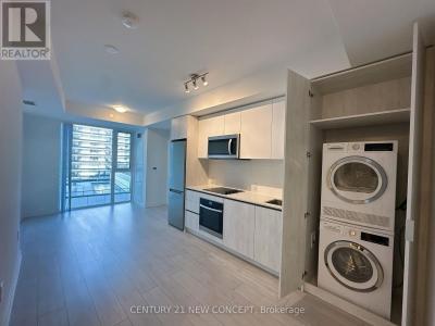 5858 YONGE STREET, Toronto (newtonbrook West), אונטריו M2M 0C6, קנדה 