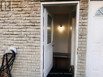 100 SUTHERLAND AVENUE, Brampton (madoc), Ontario L6V 2H7, Canada