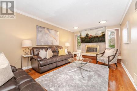 1994 SPRUCE HILL ROAD, Pickering (dunbarton), Ontario L1V 3N8, Canada