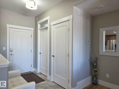 5201 BROUGHAM DRIVE, Drayton Valley, Alberta T7A 0A1, Canadá