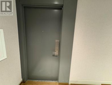 5858 YONGE STREET, Toronto (newtonbrook West), 安大略省 M2M 3T3, 加拿大