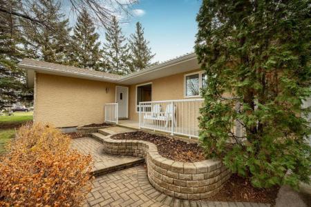 440 ELM AVENUE, Beausejour, 馬尼托巴 R0E 0C0, 加拿大