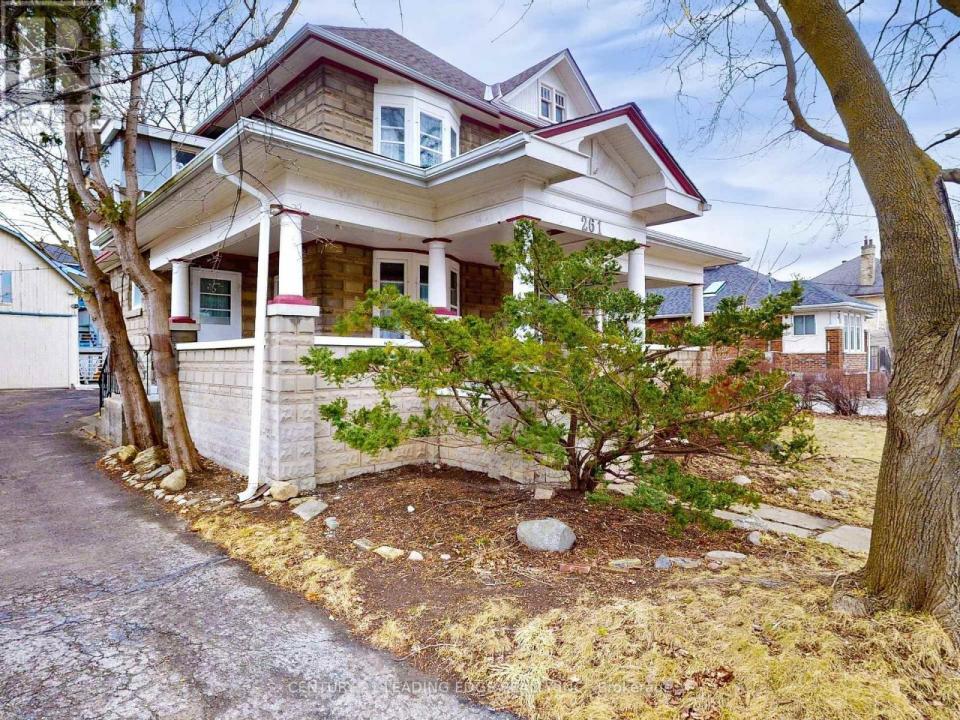 261 MAIN STREET NORTH, Markham (old Markham Village), أونتاريو L3P 1Y6, كندا