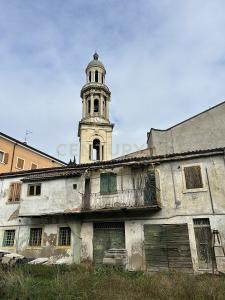 Via Unità d'Italia, Verona, Veneto 37132, Italy