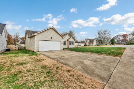 506 Oakmont Dr, Clarksville, Теннесси 37042, Соединенные Штаты