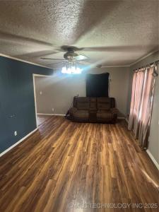 234 N 6th Street, Porter, 俄克拉荷马州 74454, 美国