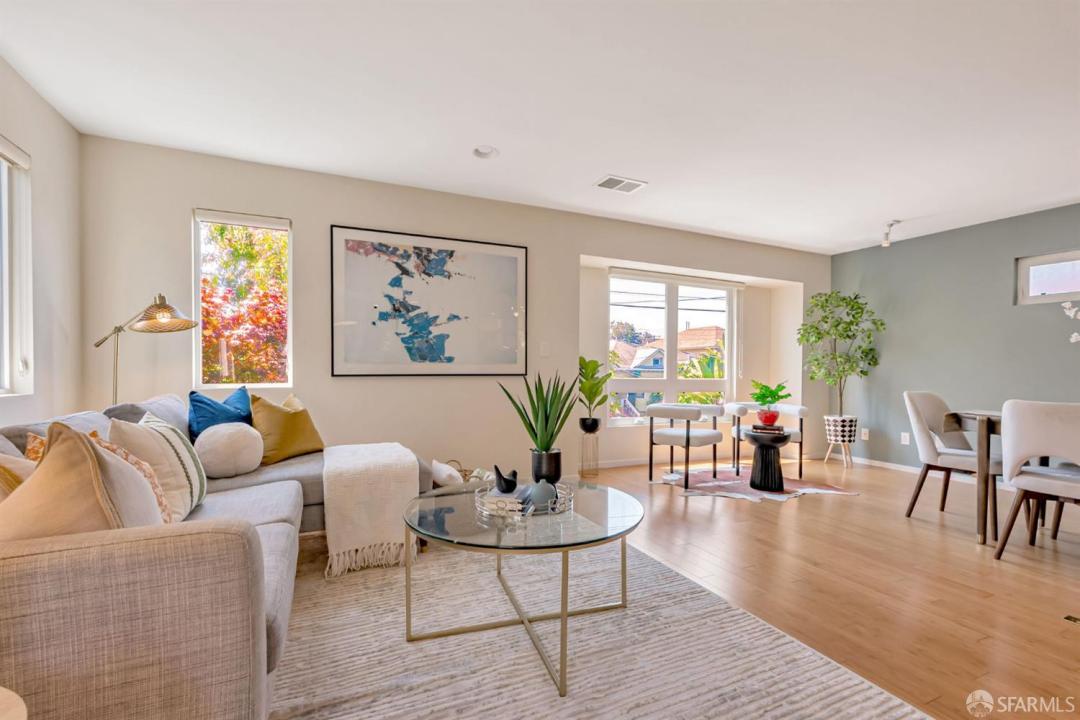 1028 55, Oakland, California 94608