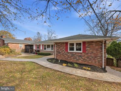 6619 Beddoo Street, Alexandria, バージニア 22306, アメリカ合衆国