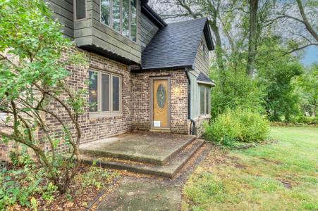 6N331 Keeney Road, Keeneyville, אילינוי 60172, ארצות הברית של אמריקה 