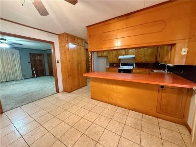 1402 N Park Street, Jonesville, 路易西安納州 71343, 美國