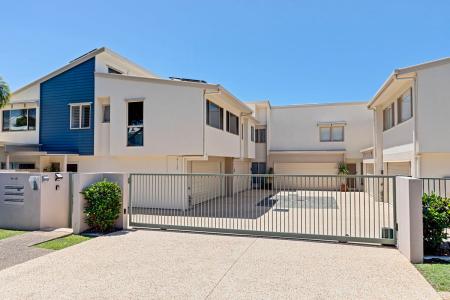 2/19-21 Tolman Court, Maroochydore, QLD 4558, Australia