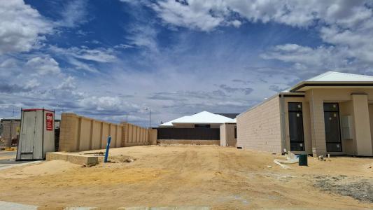 5 Napoli Way, Mindarie, WA 6030, Australia