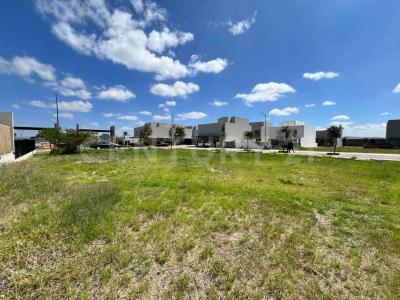 Avenida El Campanario, Cond. Santa Oliva No. 1012, Lote 87,, Querétaro, Querétaro 76146, Mexique