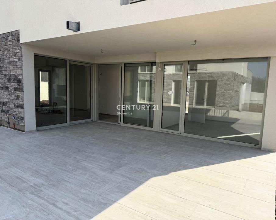 Brtonigla, Brtonigla, Istarska Županija, 斯洛文尼亚