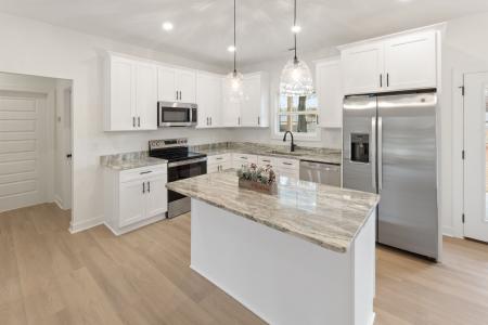 102 King St., Muscle Shoals, Alabama 35661, USA