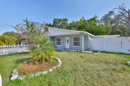 3901 Clearfield Ave N, Tampa, Florida 33603, USA