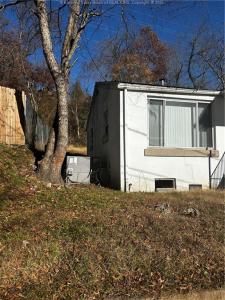 1842 Oakridge Dr Unit #B, Charleston, West Virginia 25311, Estados Unidos