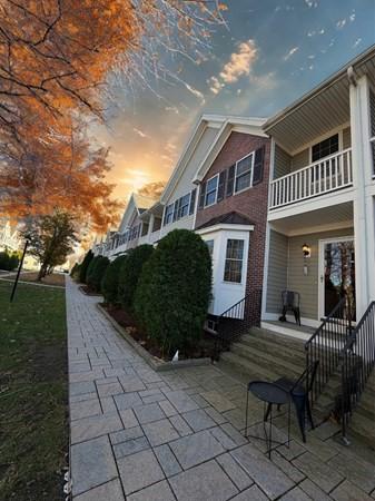 21 Conover Way 321, Haverhill, 马萨诸塞州 01835, 美国