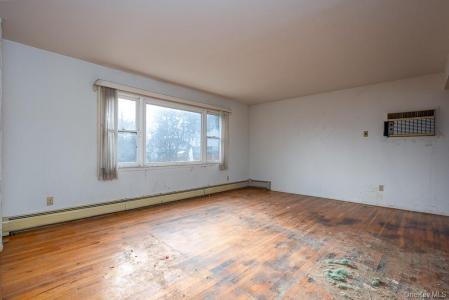 2 Deborah Lane, Valley Cottage, New York 10989