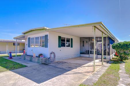 35132 Zephyr Shores Dr., Zephyrhills, Флорида 33541, Соединенные Штаты