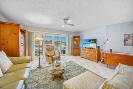 2727 N Beach Road , 113, Englewood, Florida 34223