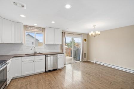 1120 N Warren Rd, Spokane Valley, Washington 99216, Stati Uniti