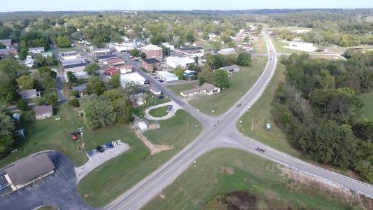 105 Couch Street, Alton, Missouri 65606, USA