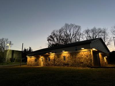 105 Couch Street, Alton, Missouri 65606, USA