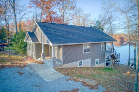 895 Lakeshore Dr N, Goreville, Illinois 62939, États-Unis