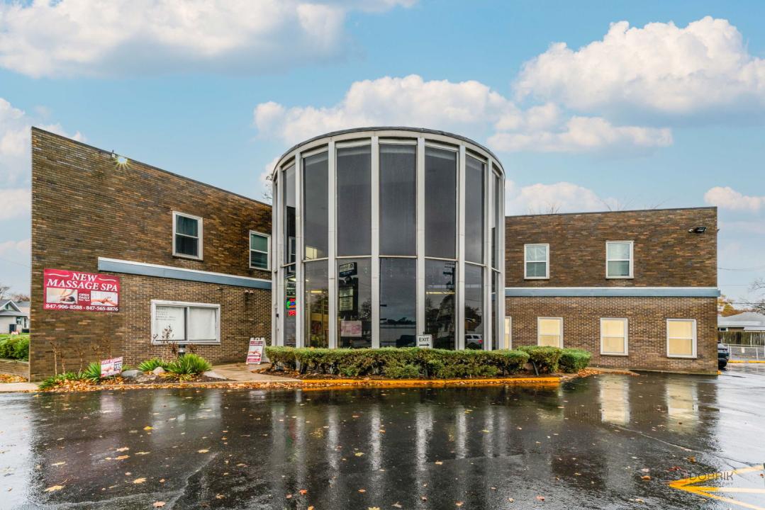 1702 Washington Street , 101, Waukegan, Illinois 60085, États-Unis