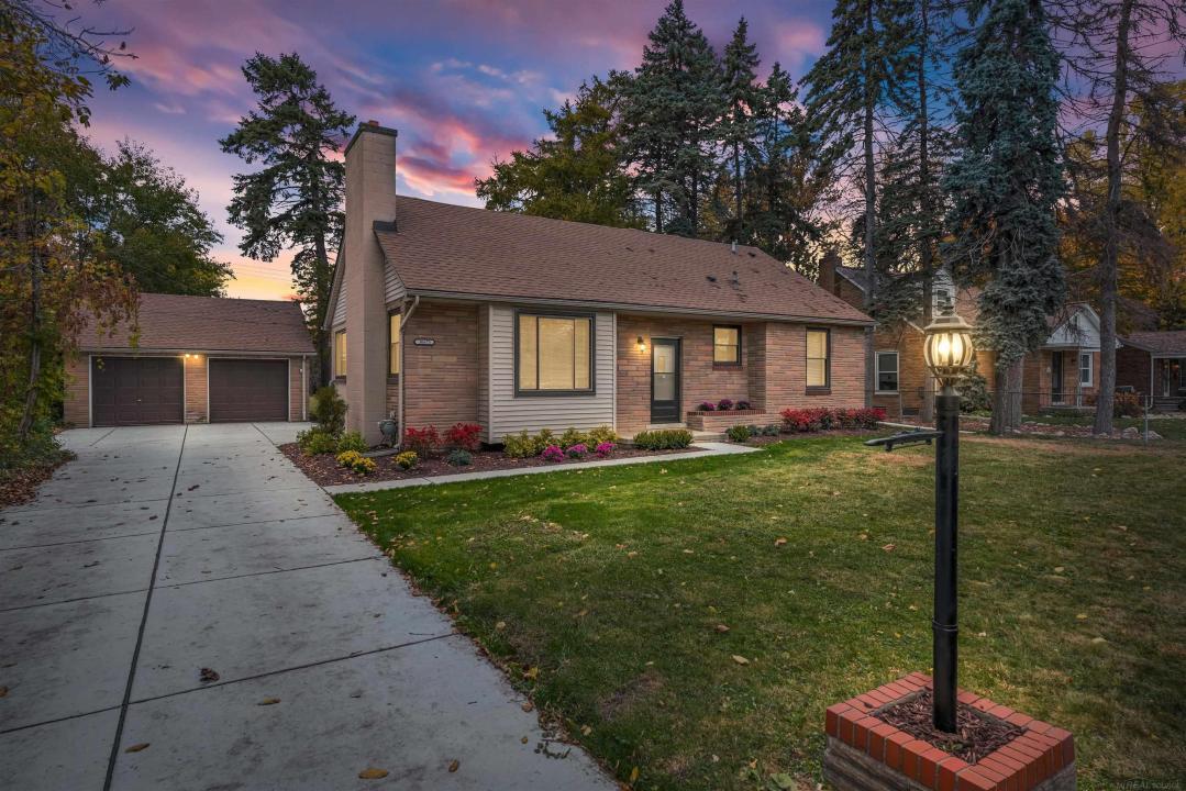 30675 Tennessee, Roseville, Michigan 48066, Amerika Birleşik Devletleri