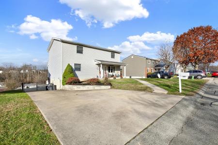 130 Tippecanoe Dr, Greensburg, פנסילבניה 15601, ארצות הברית של אמריקה 