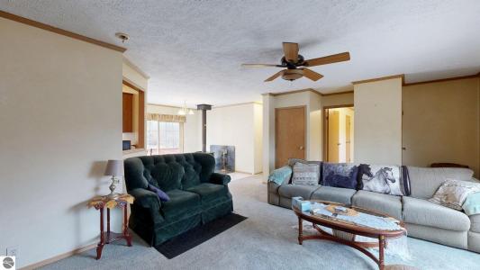 6524 E Edgar Road, Vestaburg, Michigan 48891, Estados Unidos