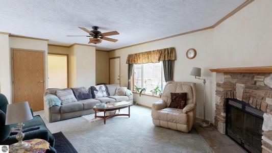 6524 E Edgar Road, Vestaburg, Michigan 48891, Estados Unidos