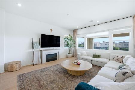 15957 Butterfly Drive, Fontana, 캘리포니아 92336, 미국