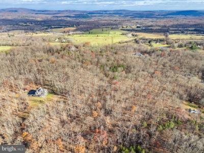 Lots 3 and 4 Ernest Robinson Road, Marshall, バージニア 20115, アメリカ合衆国