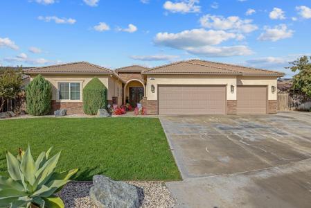 3038 E Beech Court, Visalia, California 93292, Stati Uniti