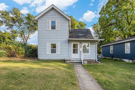 820 Brown Street, Valparaiso, Indiana 46383, USA