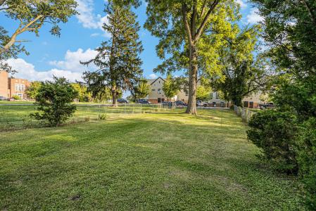 820 Brown Street, Valparaiso, Indiana 46383, USA