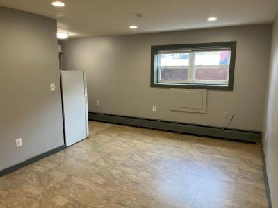 32 Cook Avenue B12, Meriden, קונטיקט 06451, ארצות הברית של אמריקה