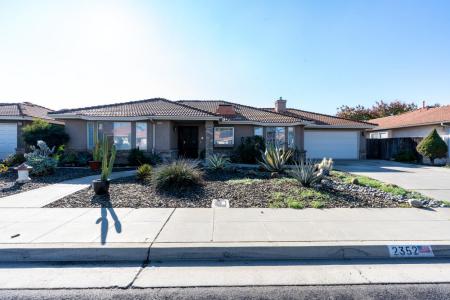 2352 Frederick Way, Madera, Californie 93637, États-Unis