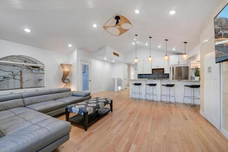 19860 Cottagewood Road, Deephaven, Minnesota 55331, États-Unis