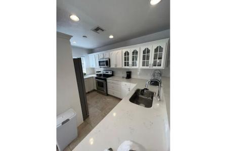 H2, LOWER VALLEY LUXURY TOWNHOUSE, Lower Valley, Grand Cayman, Cayman Islands