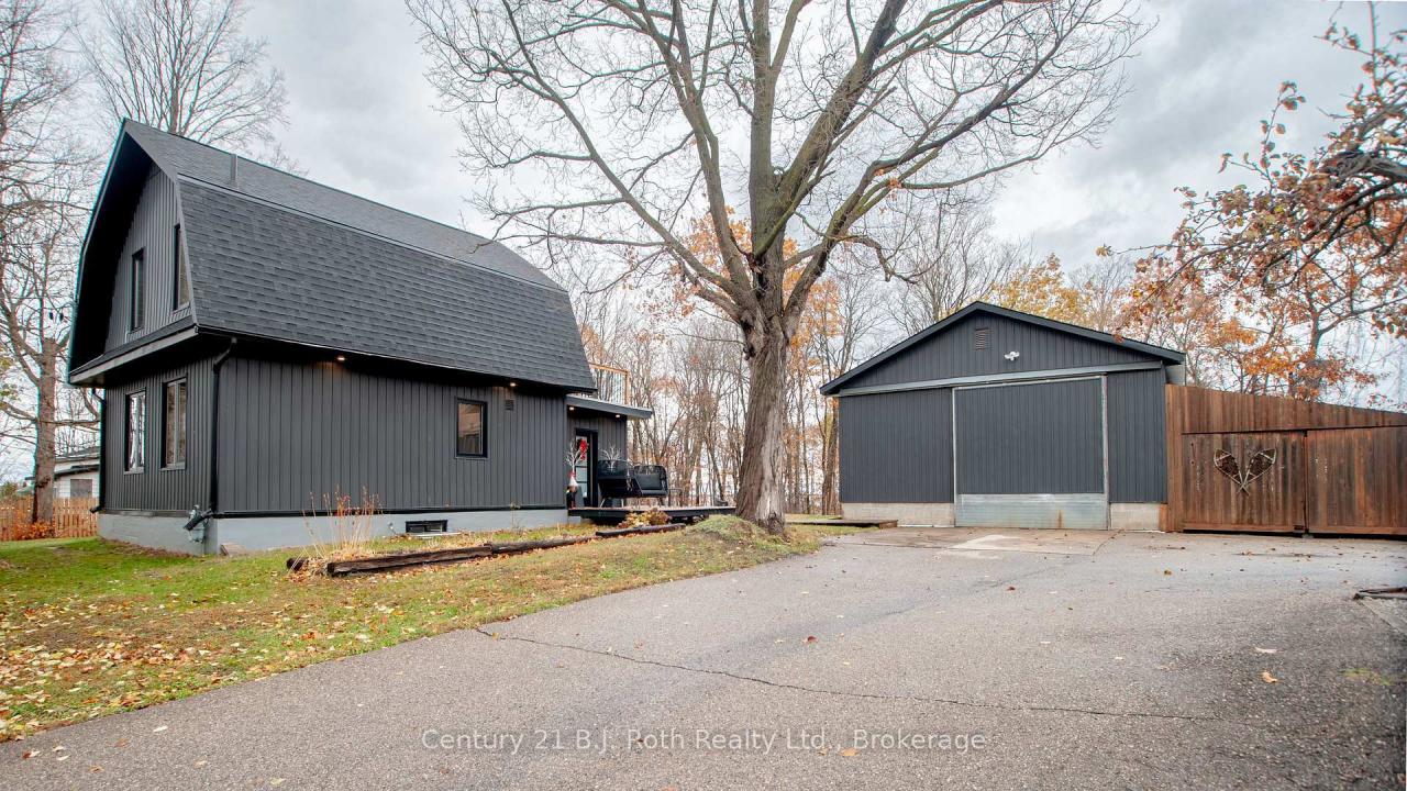 381 OLIVE STREET, Midland, أونتاريو L4R 2R4, كندا 