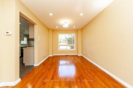 16 LONG DRIVE, Whitby, أونتاريو L1N 8E1, كندا 