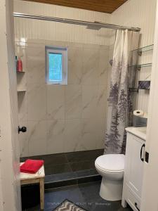 469 ROWANWOOD ROAD, Huntsville, 安大略省 P0B 1M0, 加拿大