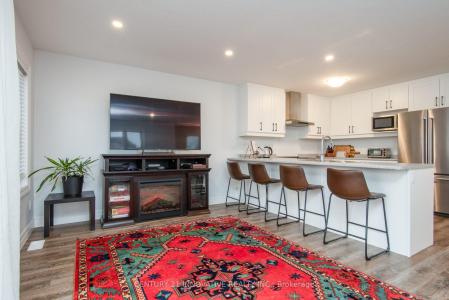 92 PONY WAY S, Kitchener, Ontario N2R 0R8, Canadá