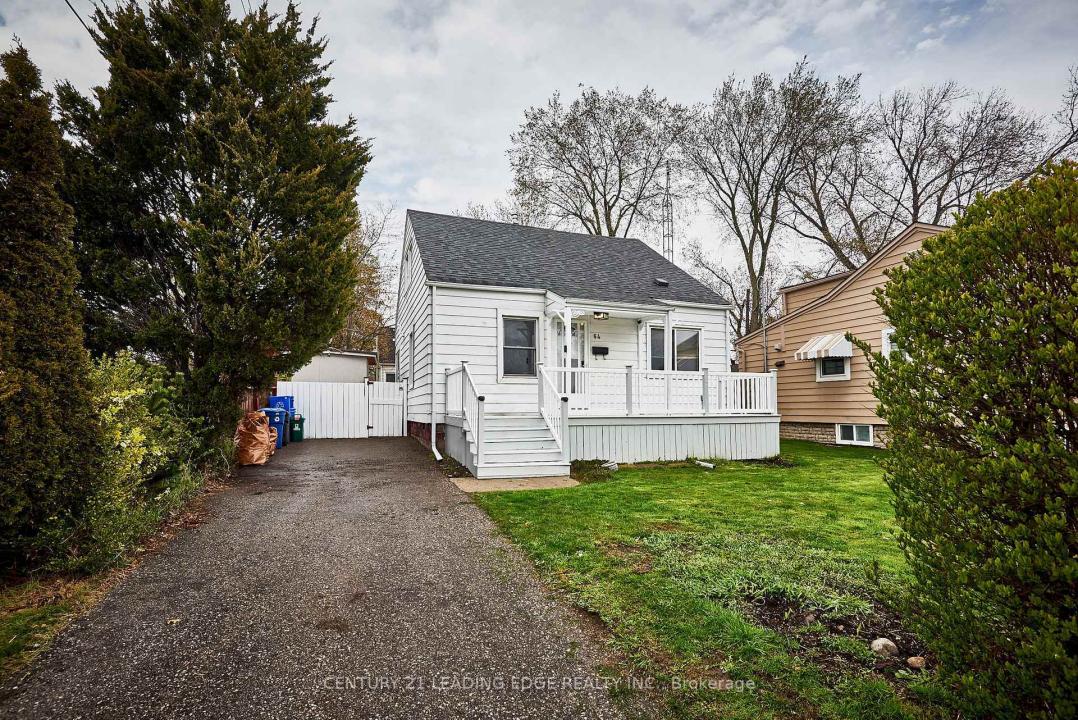 64 CEDAR STREET, Ajax, 安大略省 L1S 1V3, 加拿大