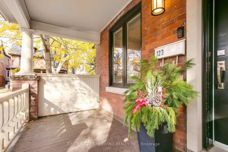 123 COADY AVENUE, Toronto, オンタリオ M4M 2Y9, カナダ